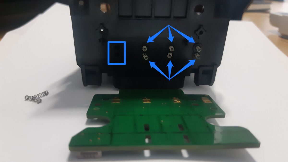 HP-복합기-잉크-센서-2-1-수위센서를-전달해주는-용수철